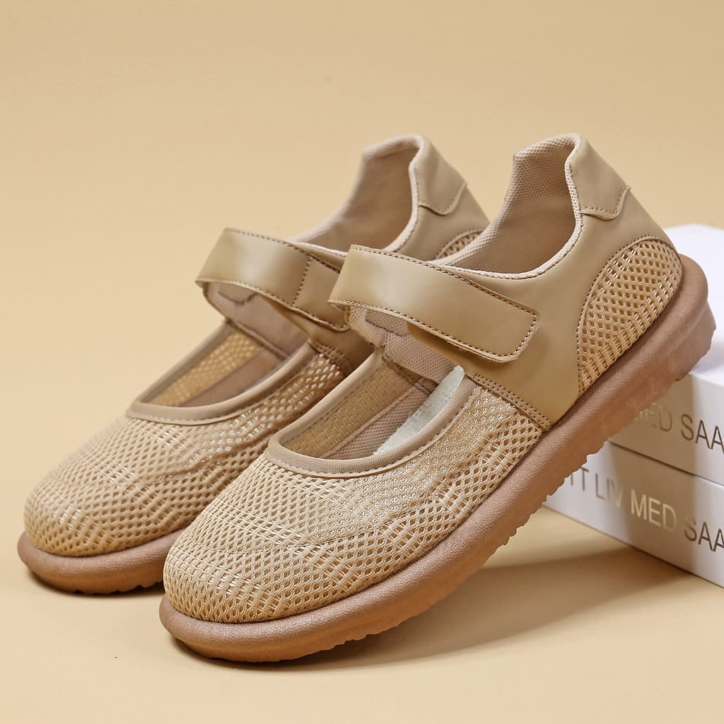 Verão novo estilo sapatos femininos casuais All-Match sapatos femininos Baotou confortável leve sola macia resistente ao