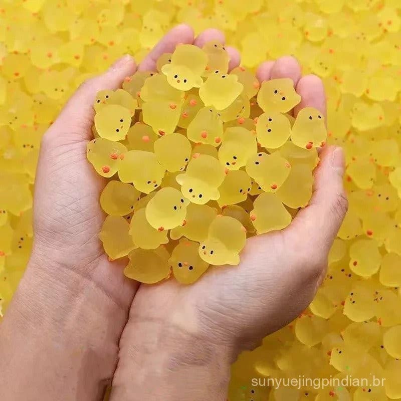 10-30 peças de mini brinquedos fluorescentes em forma de pintinho/figuras pequenas/decorações para jardim de fadas