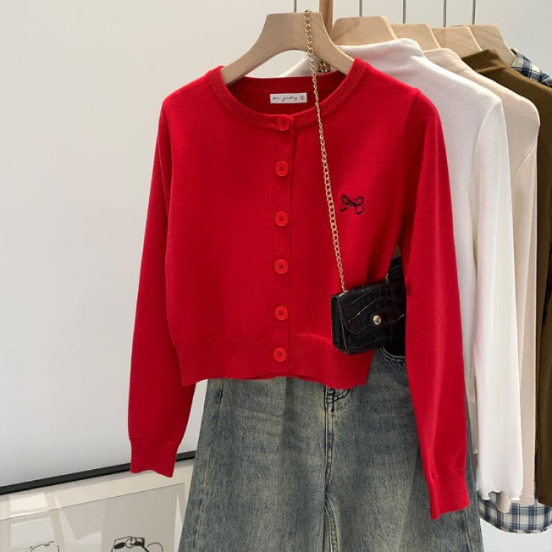 Cardigan de malha em torno do pescoço feminino novo estilo mais magro olhar estilo ocidental bordado pequena jaqueta ver