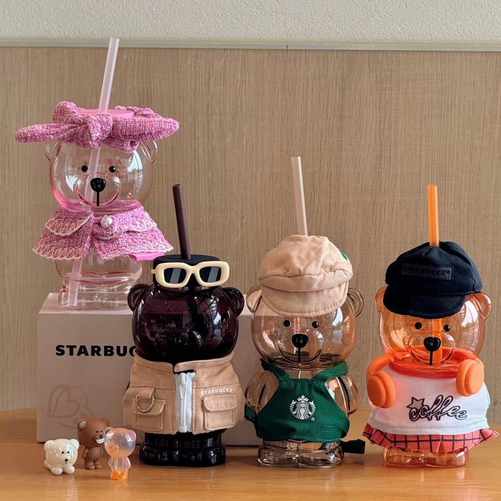 Starbucks Cup 2026 Bear Store Manager Pequena Cidade Grande Capacidade Tridimensional Bonito ins Desktop Office Copo de