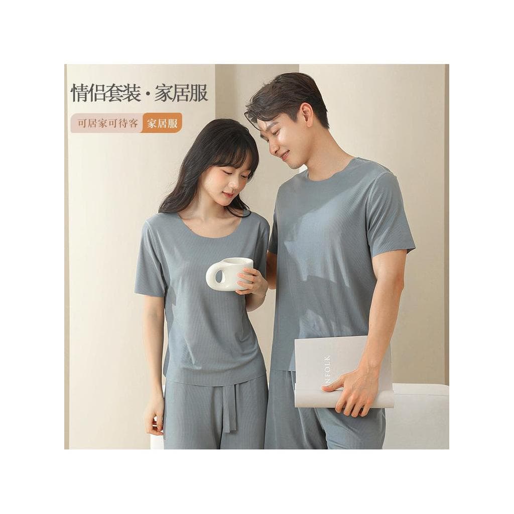 Pijamas sem costura de seda gelo com rosca masculino verão novo estilo Casual solto casal Ultra-fino Homewear terno femi