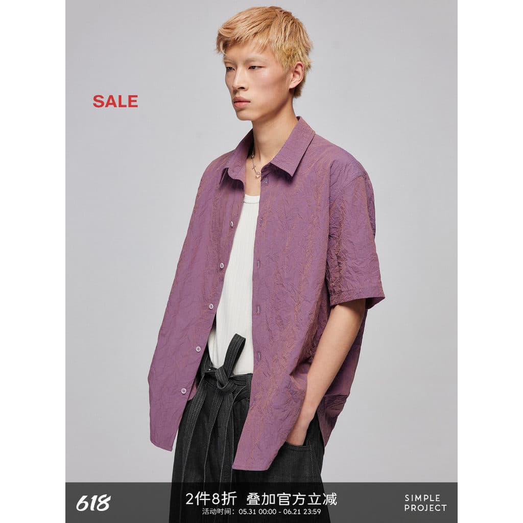 Projeto simples plissado texturizado roxo topo bordado impressão lapela solta camisa de manga curta
