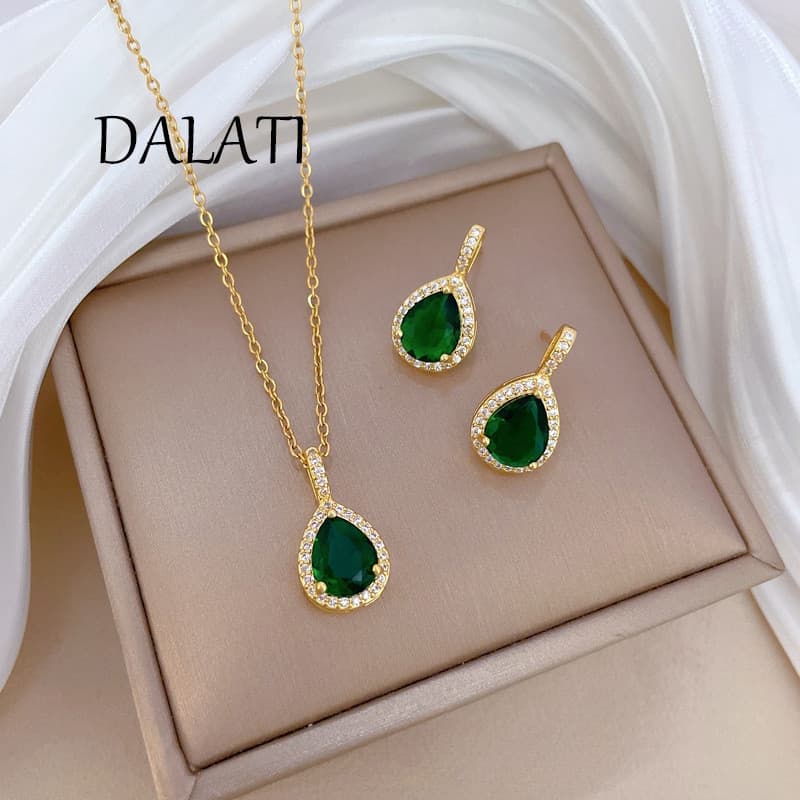 Colar de aço titânio Dalati, colar de aço Dalati, colar com microincrustações de zircônia verde, conjunto de brincos ZQI