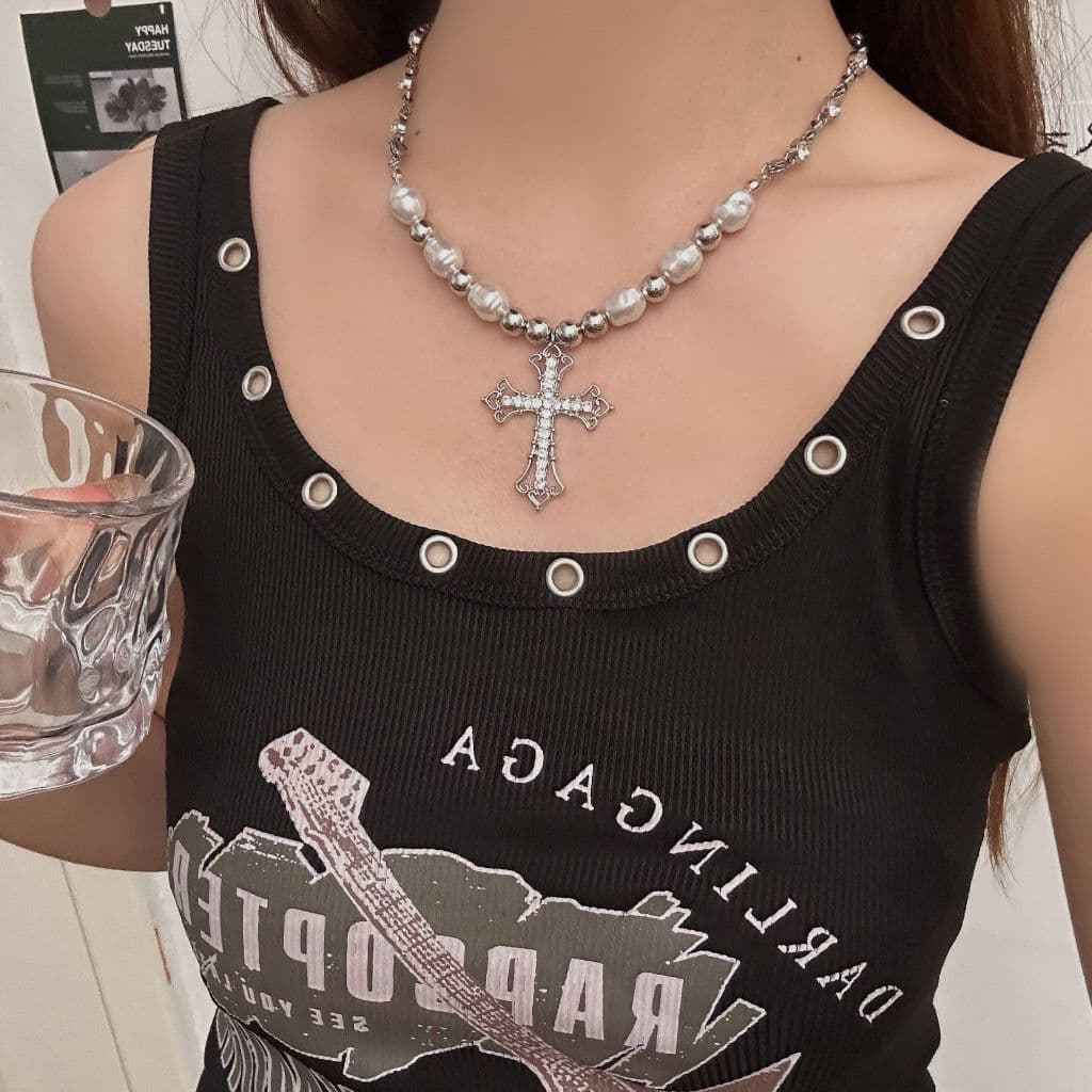 Colar de Pérolas Estilo Punk Vintage com Cruz de Diamante, Joias Y2k para Mulheres