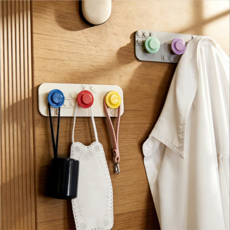 Ganchos decorativos em cores vibrantes para pendurar atrás da porta, ganchos de parede universais sem furos, resistentes