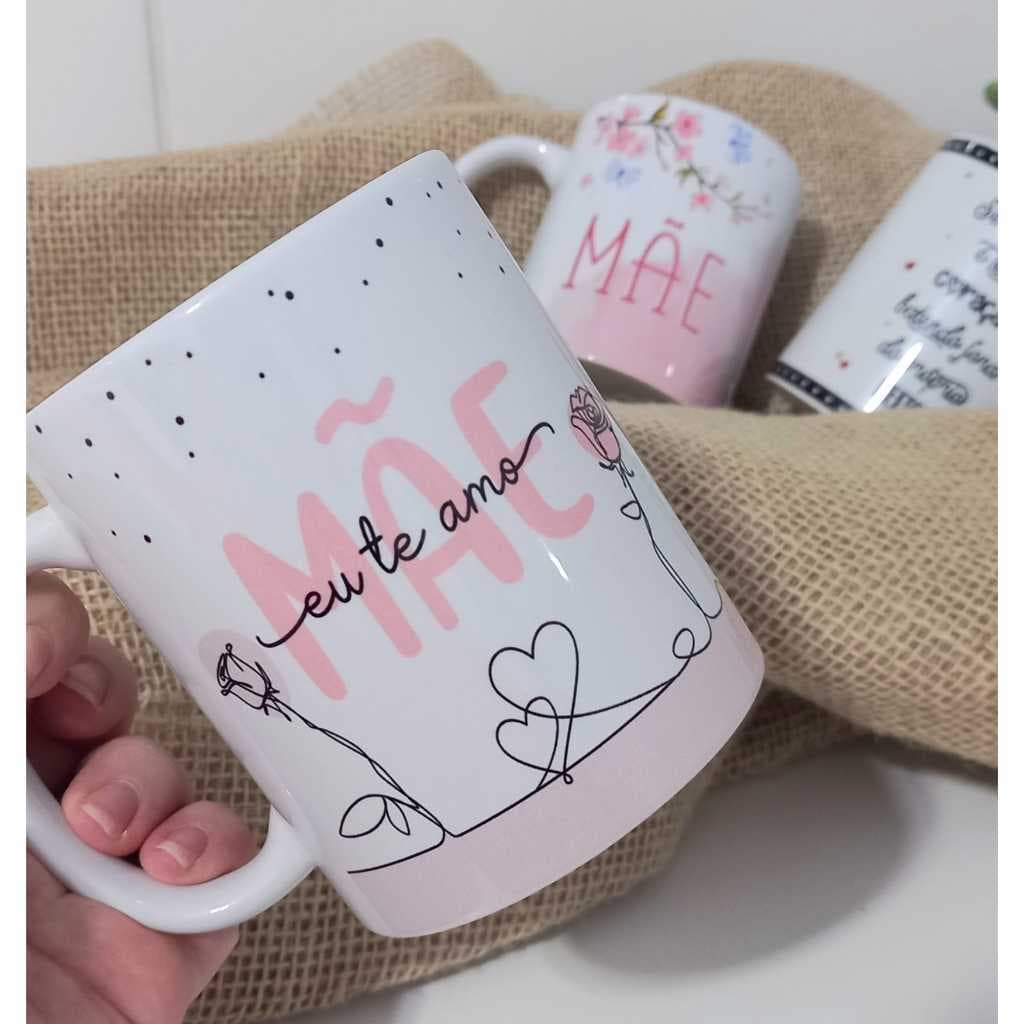 Caneca porcelana 325 ML quem vc ama Mãe, Avó, Tia rosa de coração amor