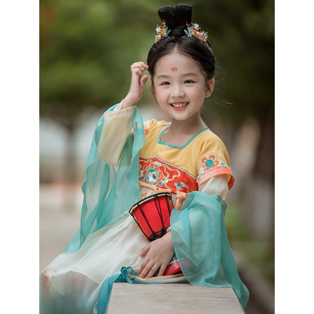 Hanfu meninas 2024 novo estilo primavera crianças estilo antigo Super fada saia bordada pequena princesa traje vestido O