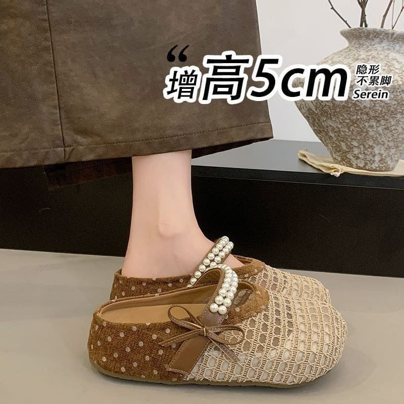 Malha respirável pérola Baotou chinelos feminino verão exterior usar sandálias de sola grossa de um Pedal aumentado teci