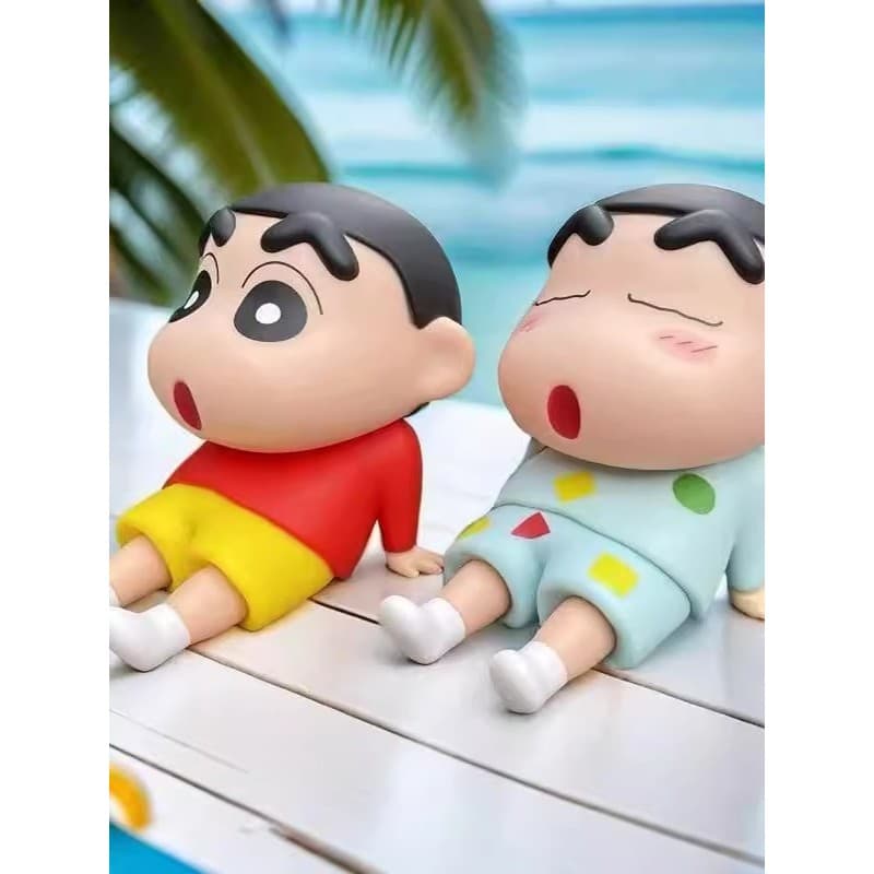 Crayon Shin-Chan Suporte para telefone móvel Suporte para telefone preguiçoso Enfeites de mesa fofos Bonecos modelo feit