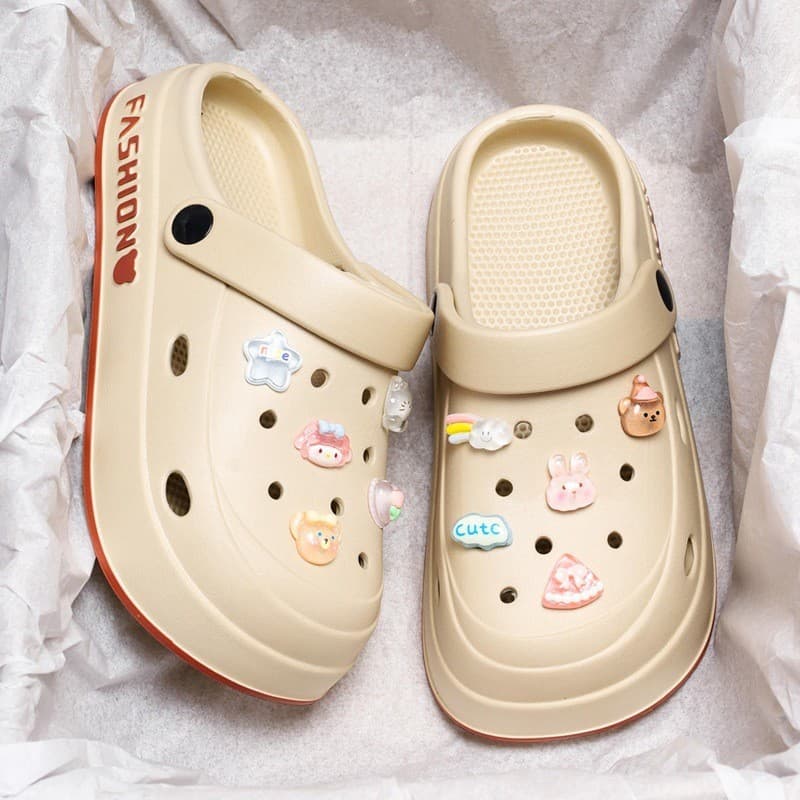 Novo estilo interior ao ar livre buraco sapatos femininos ao ar livre usar sola grossa antiderrapante sandálias masculin