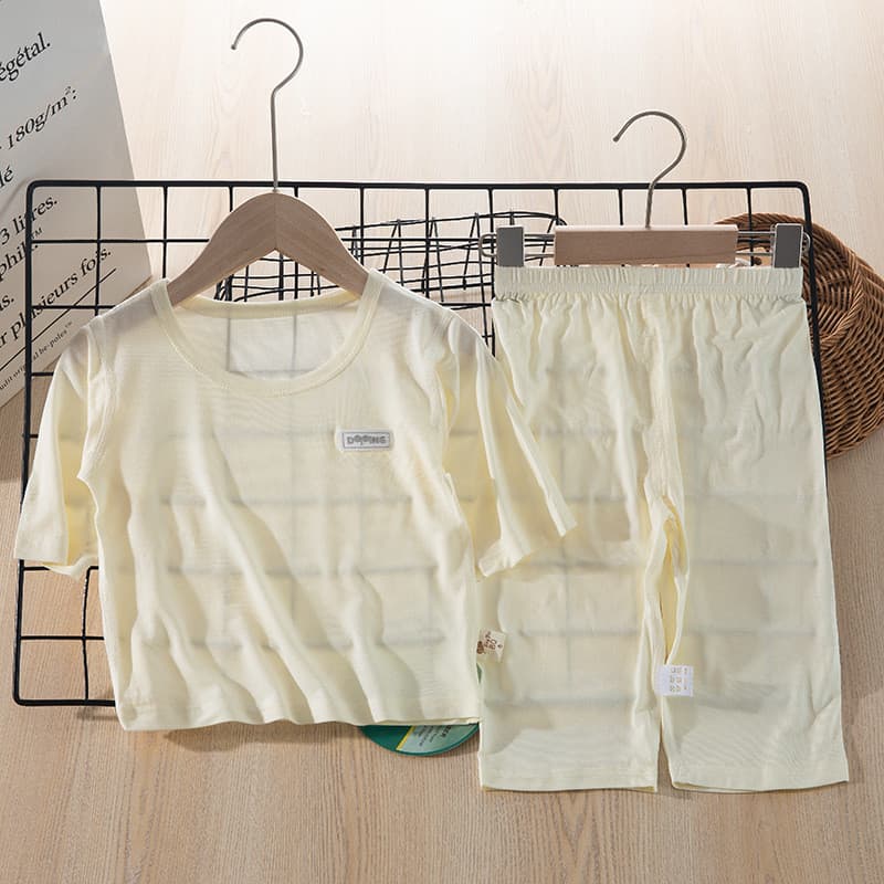 Crianças de três quartos manga ar condicionado roupas terno verão estilo fino bebê gelo seda casa roupas pijamas bebê Sp