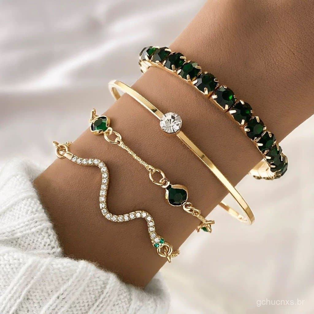 Conjunto De 4 Pulseiras De Esmeralda Serpentina Da Moda Incrustadas Com Strass Pulseira De Cobra Com Strass Verde