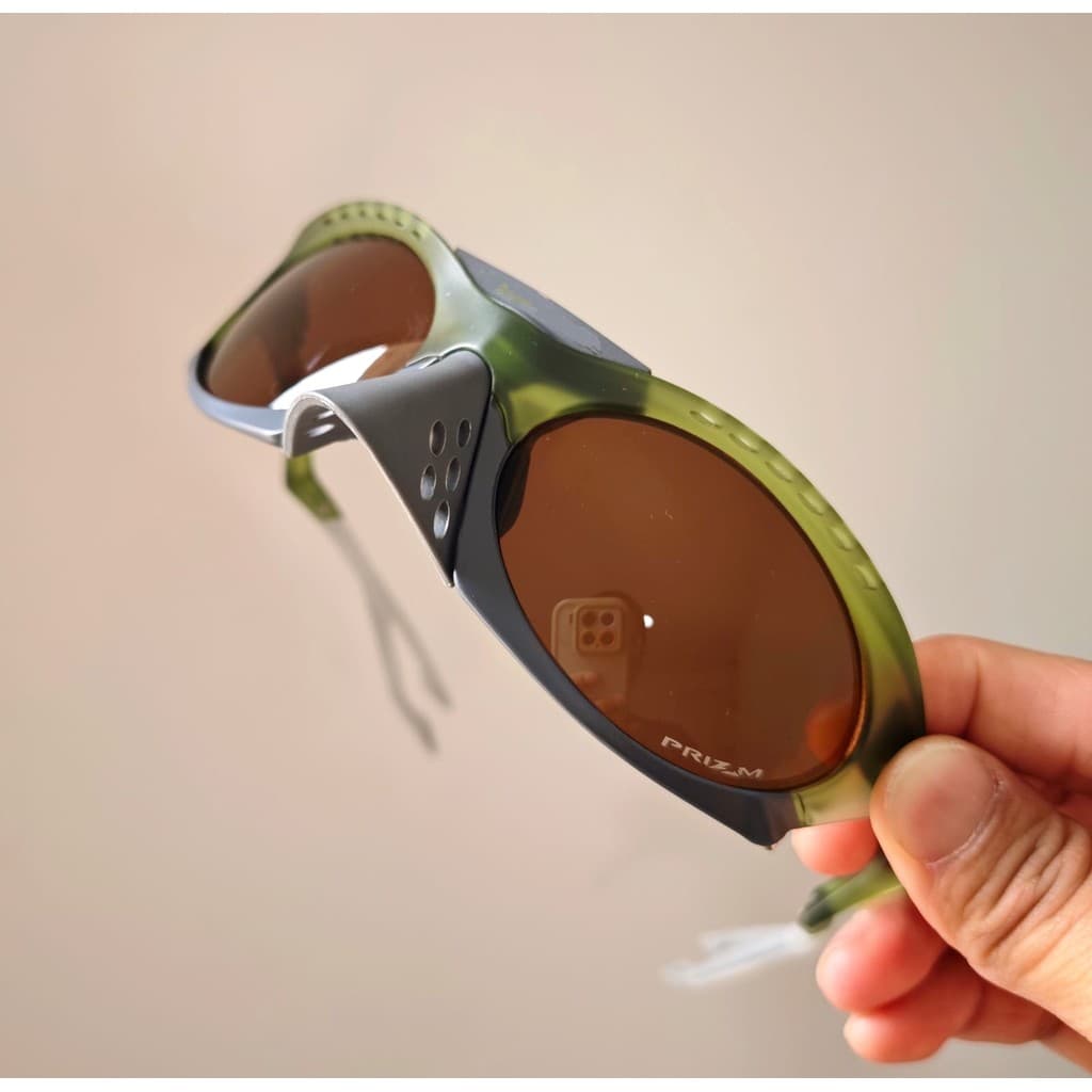 oculos de sol masculino feminino bico de passrinho ,haste sapo com ferro borracha silicone