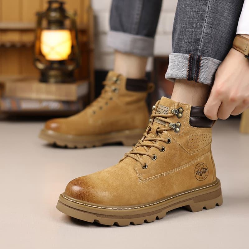 2026 moda novo estilo britânico masculino Mid-High-Top Martin botas de couro genuíno fosco ao ar livre Workwear botas cu