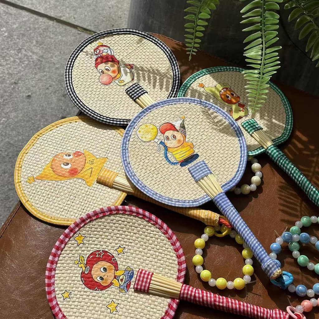 3 Novo estilo de fãs de pu fãs à moda antiga verão legal fãs de mão rápida portátil feito à mão pai-filho Plantain palha