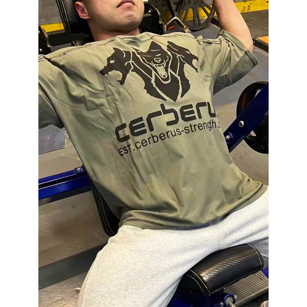 Cerberus inferno cão esportes musculação Fitness costura Retro europeu americano alfaiataria esportes respirável treinam