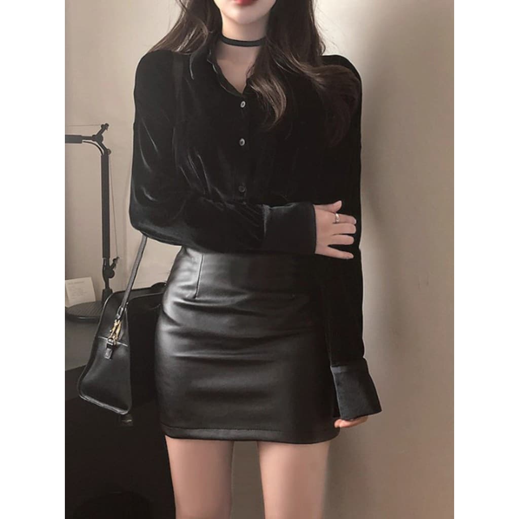2026 novo estilo Super quente preto saia de couro do plutônio feminino outono inverno cintura alta mais magro olhar saia