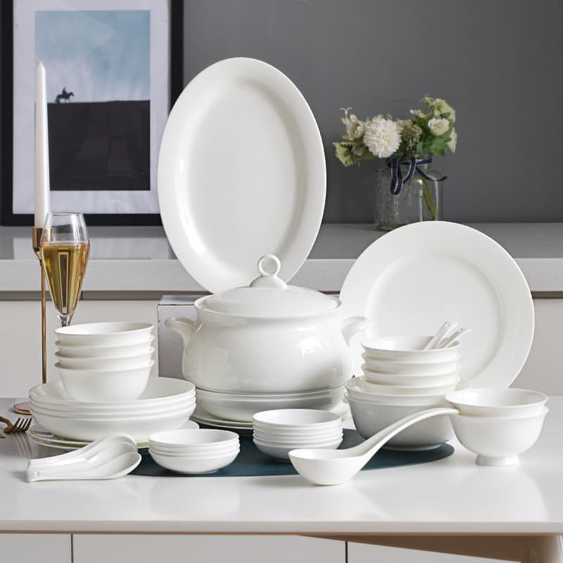 Conjunto de prato de cerâmica chinês criativo simples conjunto de prato doméstico Tangshan osso China branco puro conjun