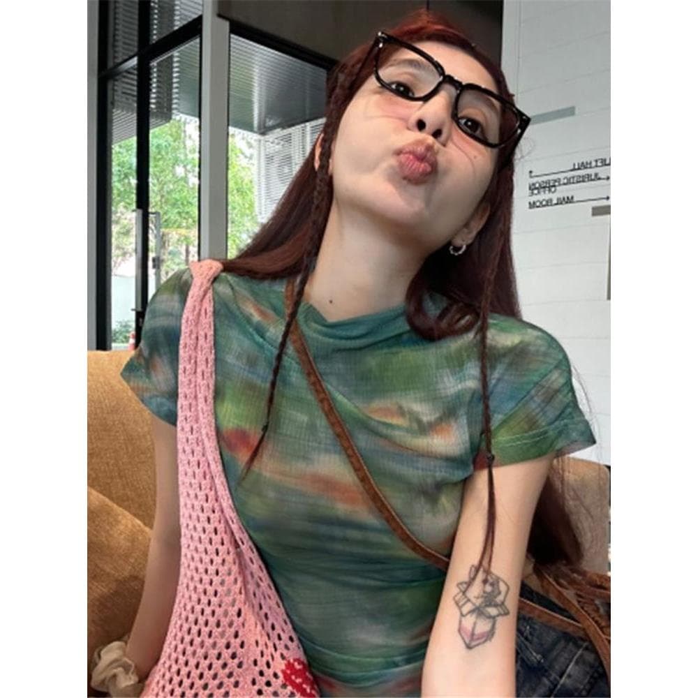 2026 verão novo estilo puro desejo estilo quente menina malha de manga curta camiseta feminina magro-ajuste mais magro o
