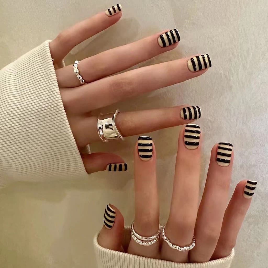 Unhas puras vestíveis à mão, listras simples de biscoitos, Manicure destacável, mulheres grávidas, estudantes, luz reuti