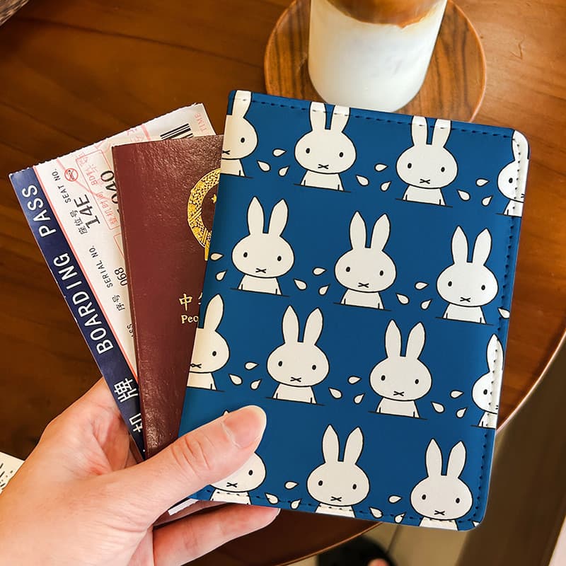Bonito Miffy bonito titular do cartão saco de documentos caso protetor Multi-desenho animado passaporte titular função c