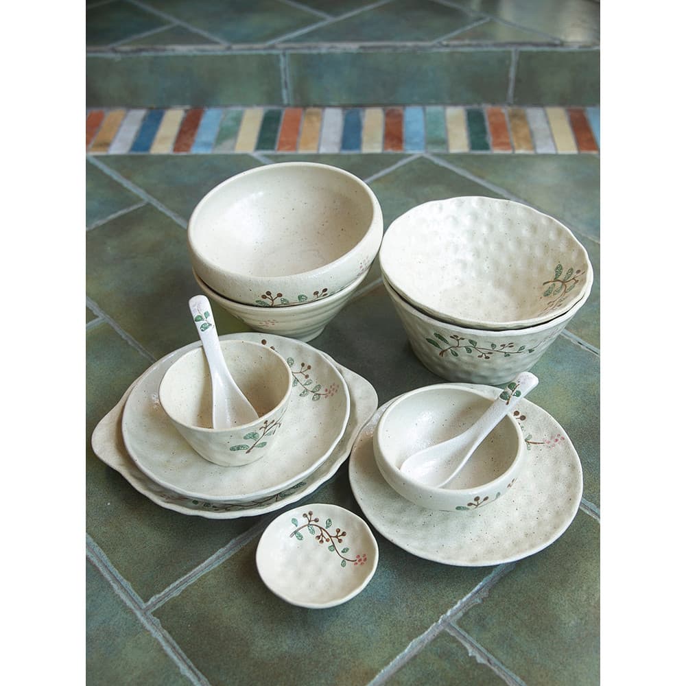 Estilo japonês quatro estações Retro Underglaze cor característica talheres tigelas de cerâmica placa combinação tigelas