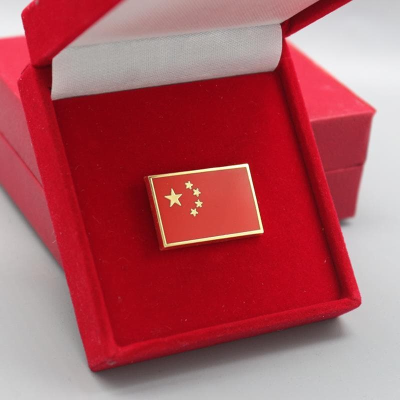 Chinês cinco estrelas bandeira vermelha bandeira nacional emblema High-End rosa ouro borboleta fivela broche cobre puro