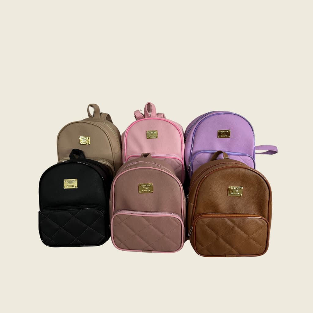 Mochila Feminina sintética tamanho pequeno