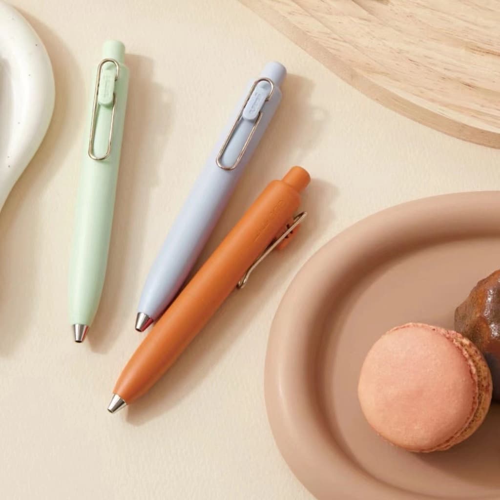 UNI-ball One P Pocket Pen 0,5 Neutral High Beauty Cute Bullet Head Portátil
