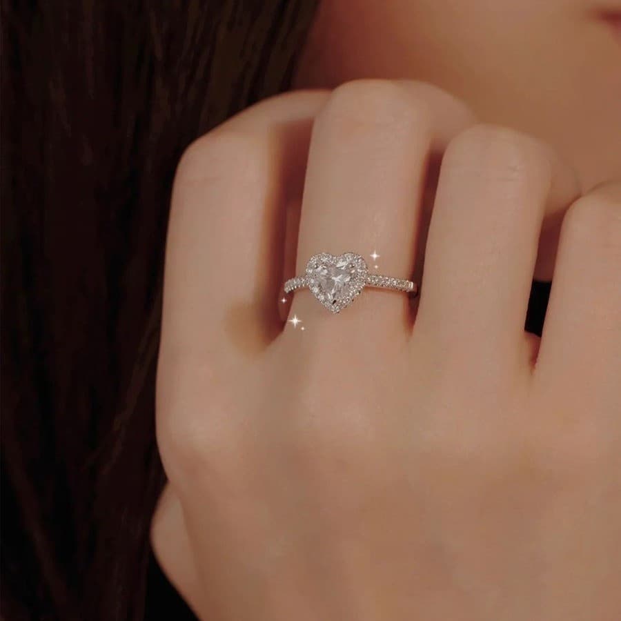 Anel de diamante rosa europeu e americano, novo anel de diamante moissanite, anel feminino cravejado de diamantes.