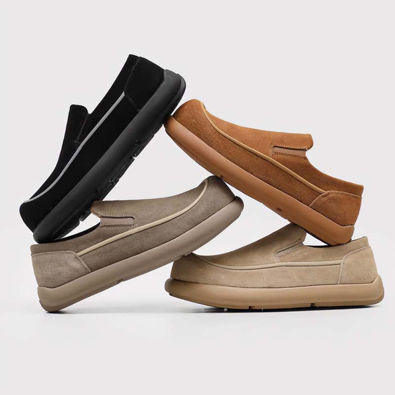 2026 mocassins casuais masculinos planos estilo britânico preguiçoso deslizamento-On moda sapatos masculinos All-Match r