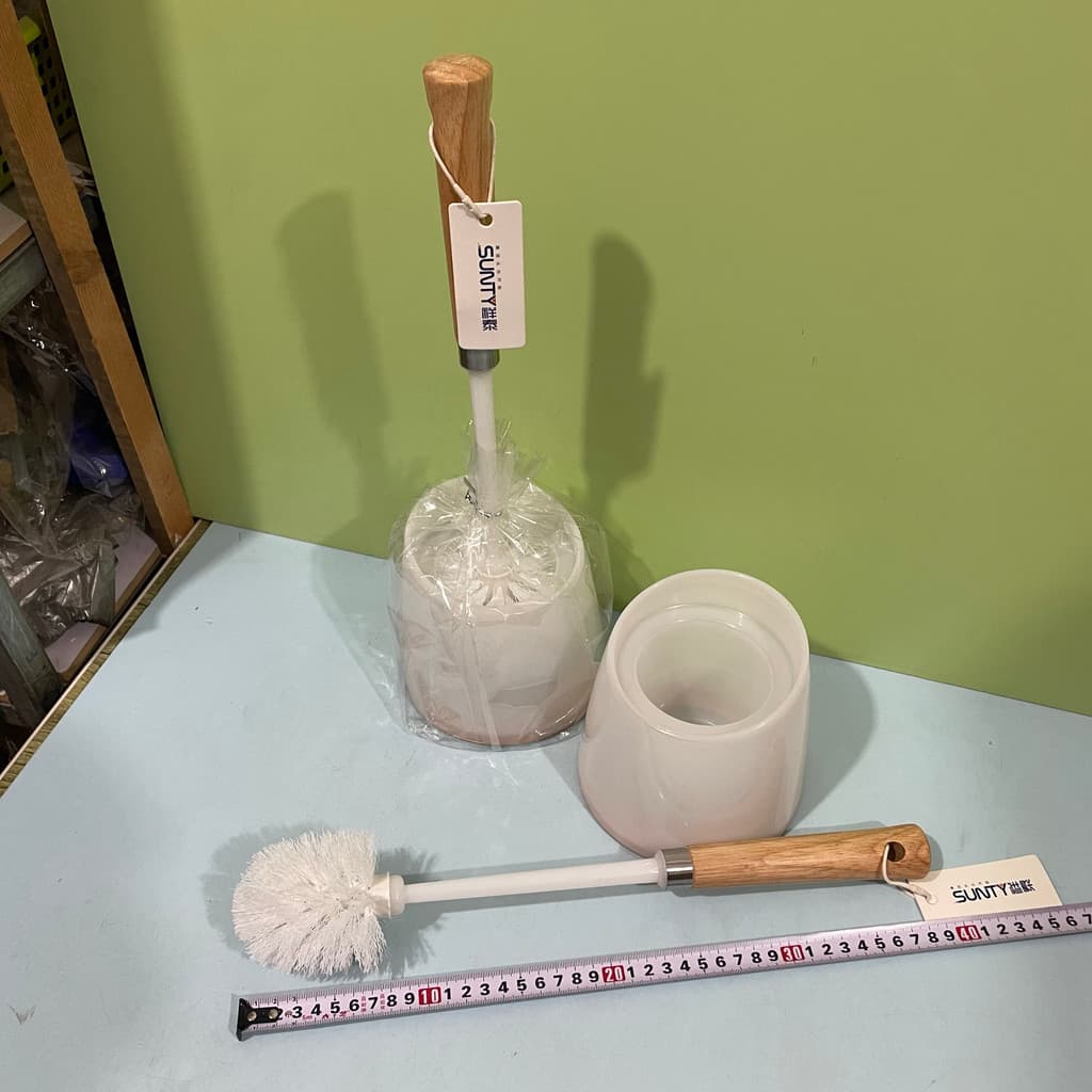 Xiangtai 1010 Escova de vaso sanitário com cabo de madeira com Base sem ângulo morto Escova de vaso sanitário com cabo d