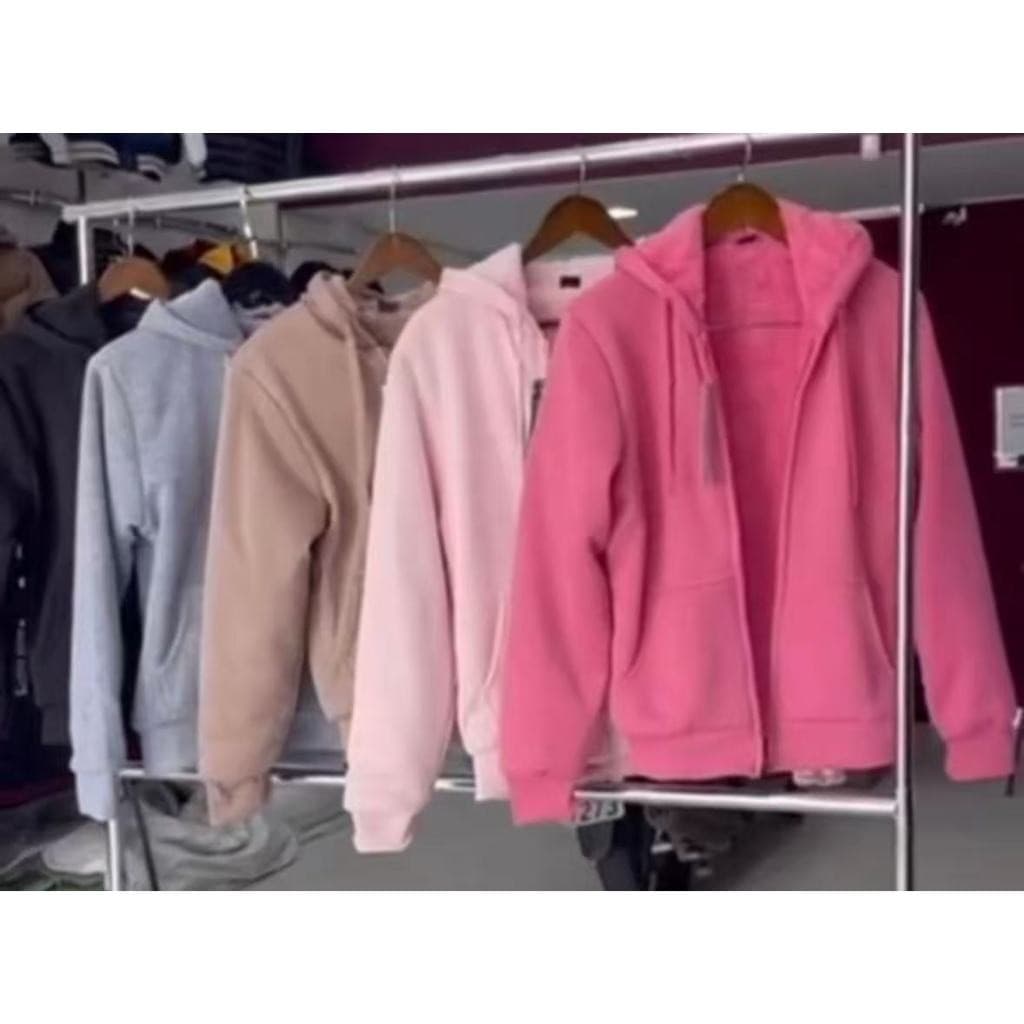 Blusa Moletom Forrada com Pelinho Feminina e Mascurino Com Ziper Canguru Blusa de Frio Casaco