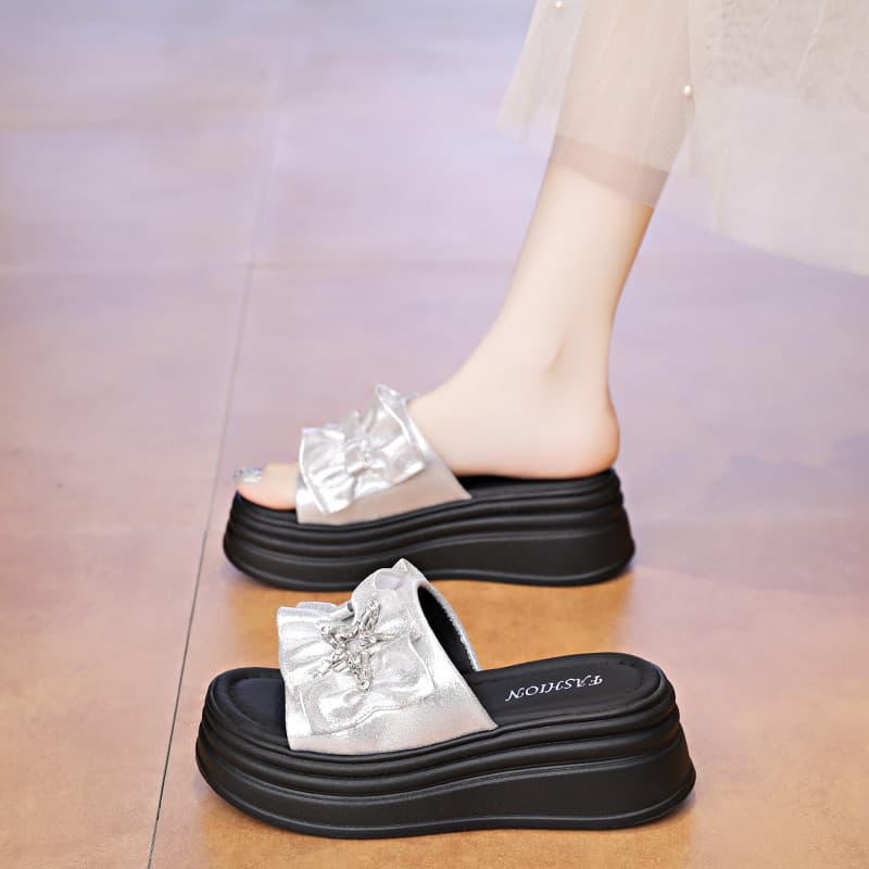 Moda 2026 novo estilo Muffin chinelos femininos verão ao ar livre Wear Casual flip-flops All-Match pé largo gordura prai