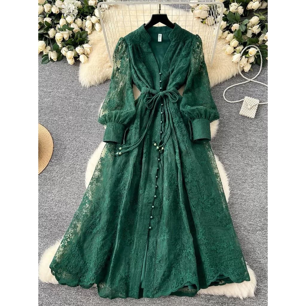 Vestido Feminino Bordado Com Manga Lanterna