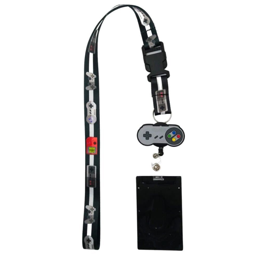 Kit Cordão com Fecho Engate Rápido Controles + Porta Crachá Retrátil N + Porta Cartão preto