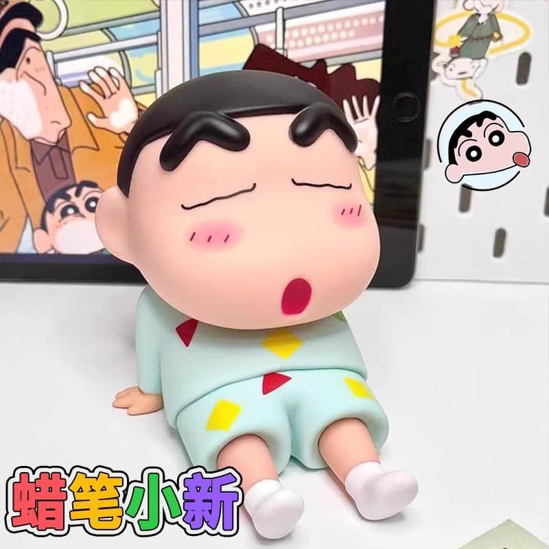 Crayon Shin-Chan Suporte para celular Enfeites de mesa fofos Bonecos modelo feitos à mão Brinquedos da moda Presentes pa