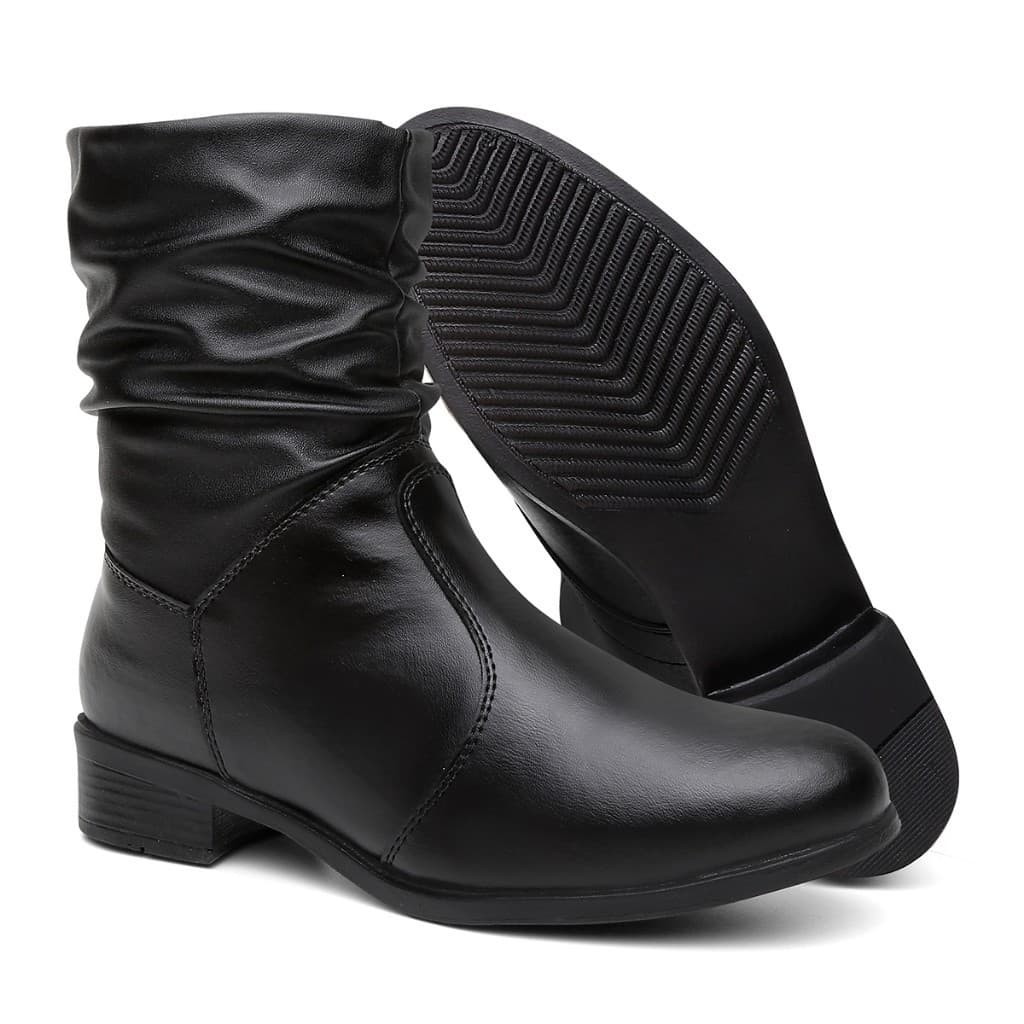 Bota Feminina Coturno Botinha Cano Médio Curto Enrugada Blogueira Da Moda Bico Redondo Confortável