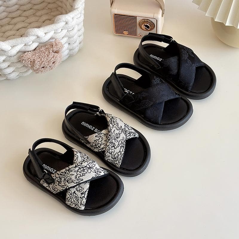Crianças sandálias 2026 verão novo estilo meninos sapatos sola macia meninas antiderrapante meninas bebê esportes sapato