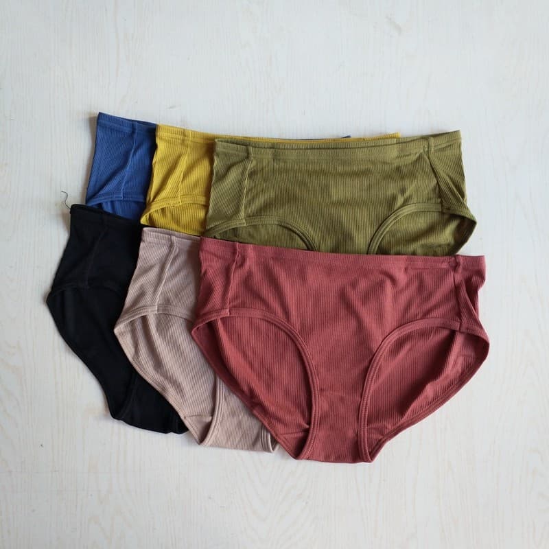 Roupa interior feminina Modal Briefs elástico fino-ajuste Pit Strip doce cor senhoras roupa interior doce simples roupa