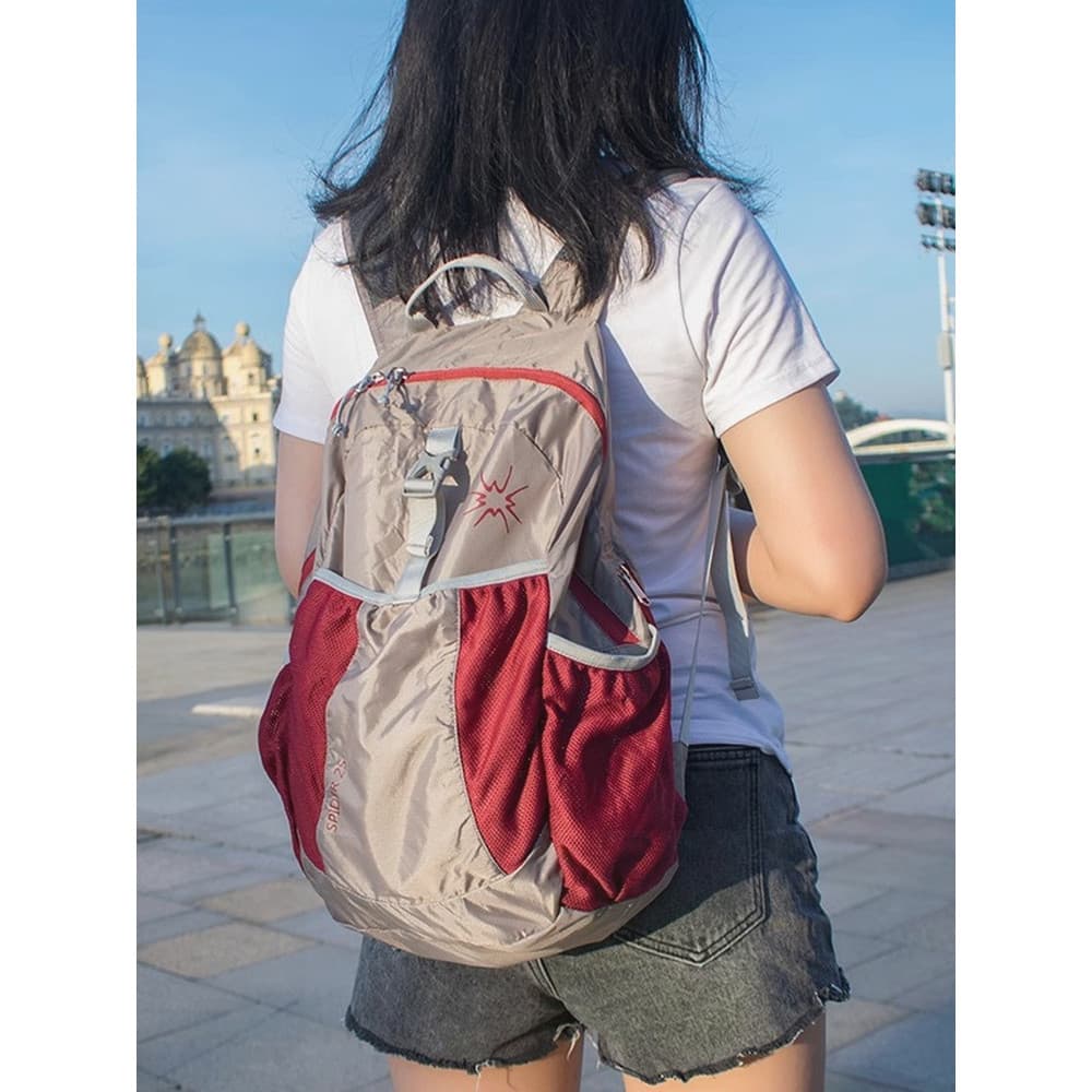 Alemão ao ar livre Ultra-leve saco feminino verão leve dobrável mochila portátil esportes mochila leve viagem montanhism