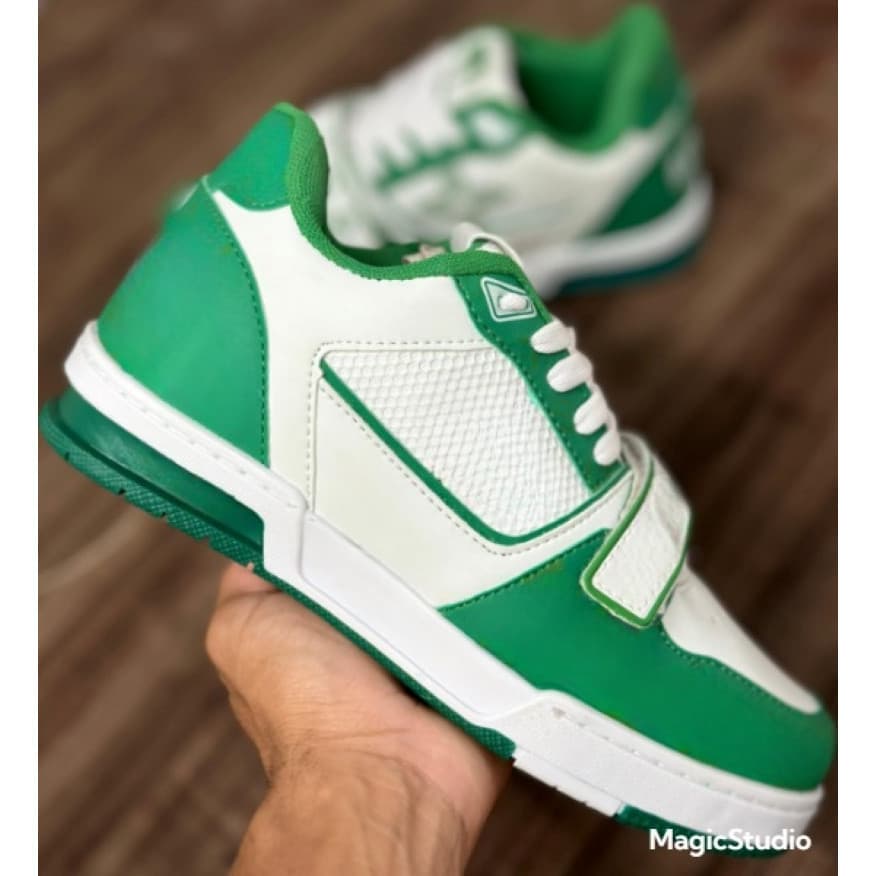Tênis Masculino e Feminino com Velcro do 34 ao 45