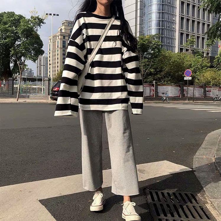 Calças esportivas femininas 2026 novo estilo verão estilo fino cinza Casual solto cintura alta Drape em linha reta calça