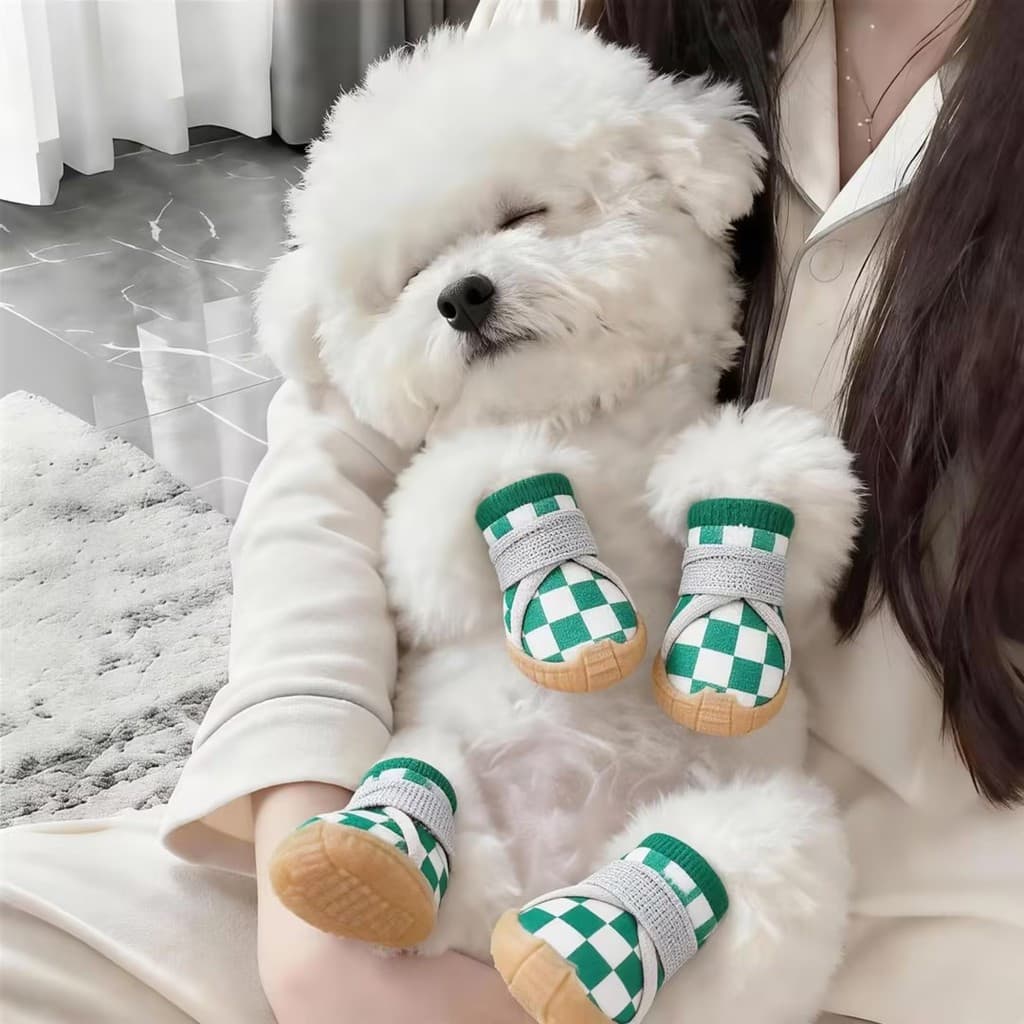 Sapatos para cães sapatos de malha respirável passeio correndo anti-sujo antiderrapante capa de sapato Teddy Bichon quat