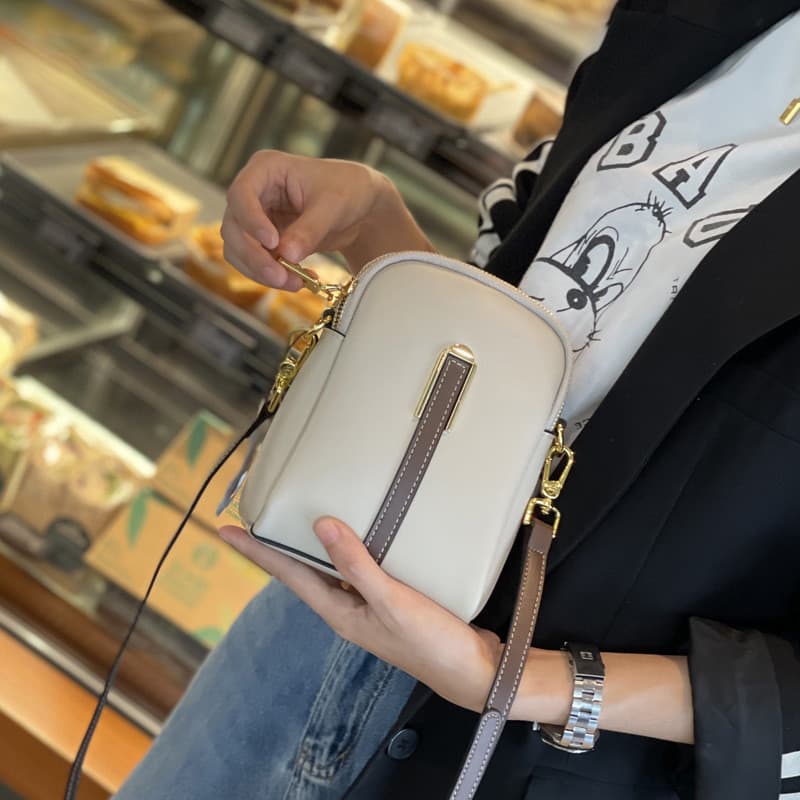 França MKDN couro genuíno bolsa do telefone móvel feminina leve Mini saco do mensageiro 2024 novo estilo bolsa de ombro