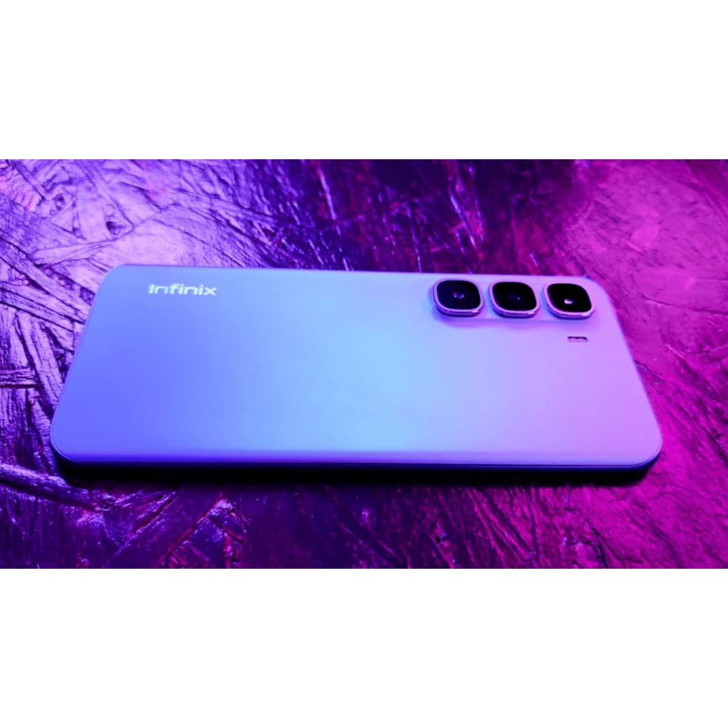 Infinix Hot 60 Pro+ – LTE – Dual SIM – 8GB RAM Expansível – 256GB – Display 6.78"