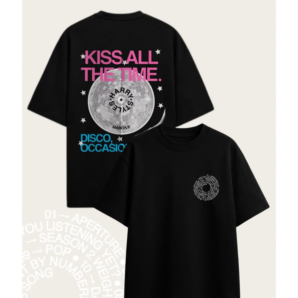 Camiseta Masculina Feminina Harry Styles Frente Texto Pequeno Verso Globo Disco Rosa Azul T-shirt Preta Unissex Envio Im