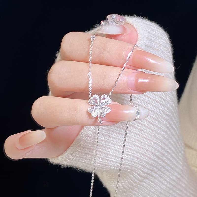 S999 prata esterlina cheio de diamante trevo de quatro folhas colar feminino luz luxo nicho Design sentir moda ins estil