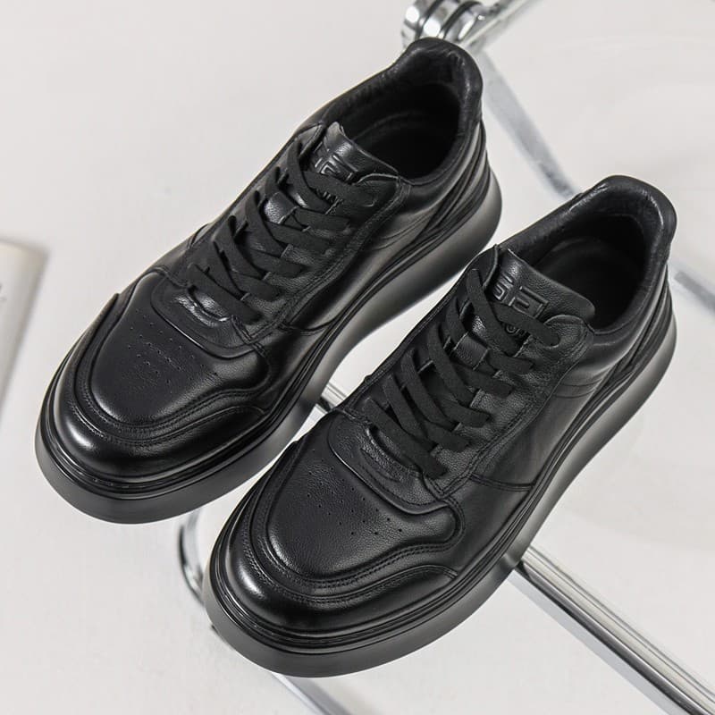 Verão masculino Toe camada de couro respirável na moda sapatos casuais de sola grossa aumentado estilo britânico High-En