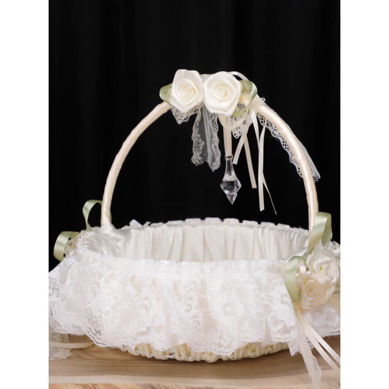 Cesta de adereços de casamento